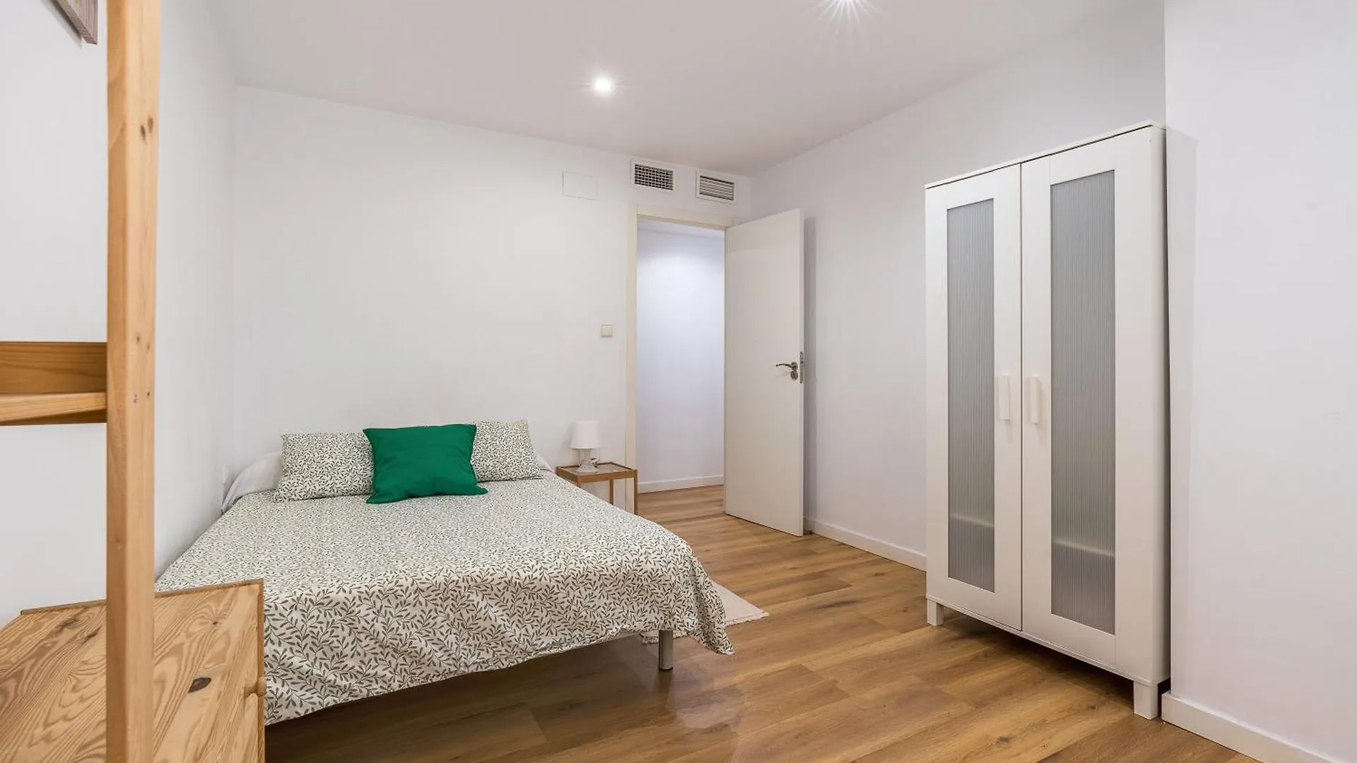Apto Garaje Gratis Granada Apartment